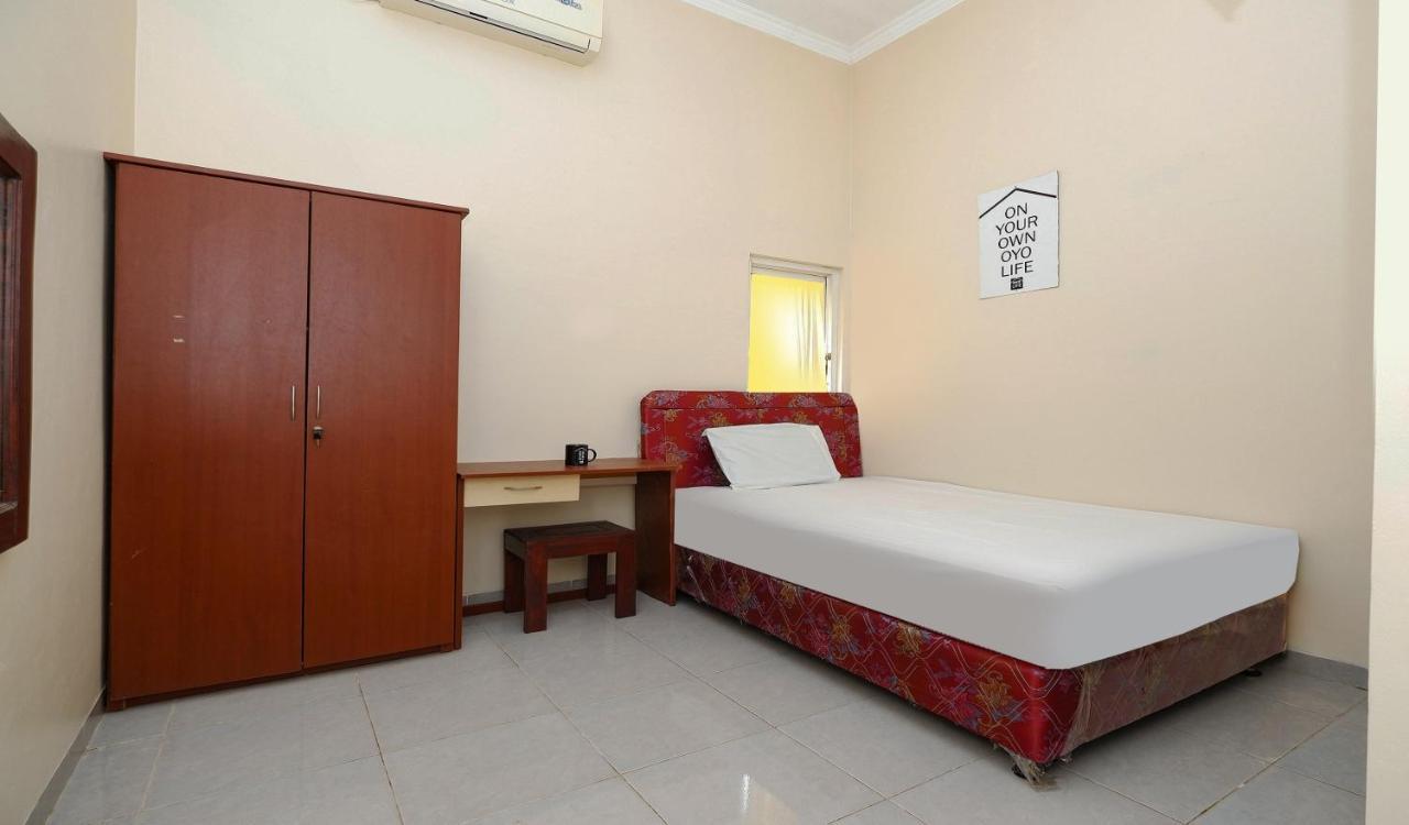 Hotel Oyo Life 2812 Hommy Boarding House